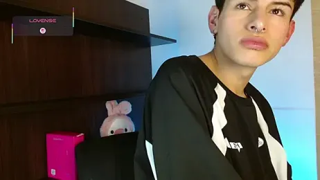 Ezra_Storm webcam stripchat model stream image