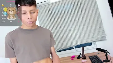 Little_liam webcam model stream image