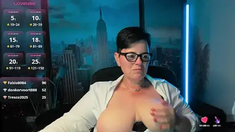 ninarandmann webcam stripchat model stream image