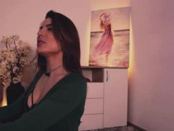 misslullu webcam model stream image