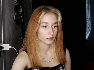 Clotilde Cantabrana webcam model stream image