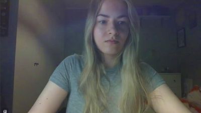 Rosie_June webcam model stream image