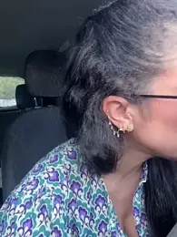 ViolettLuxe webcam model stream image