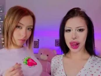 umpa_lummpa_ webcam model stream image