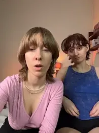 Jitoon_Exe webcam model stream image