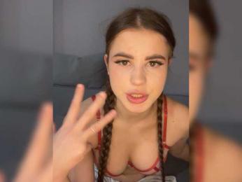 Vik04ka webcam model stream image