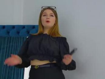 crystallyons webcam chaturbate model stream image