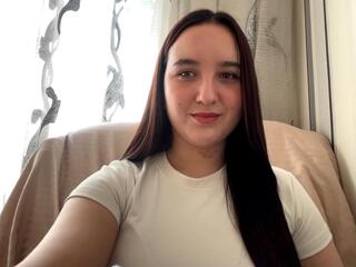 Layla Band webcam model stream image