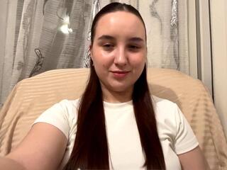 Layla Band webcam model stream image