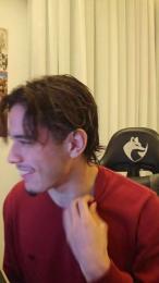 Vinyyan webcam cam4 model stream image