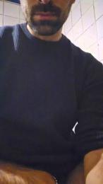 Gnarvshek webcam model stream image