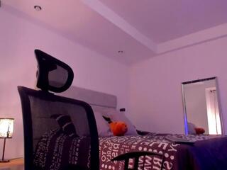 Chirs Morgan webcam model stream image