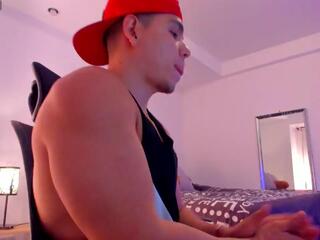 Chirs Morgan webcam model stream image