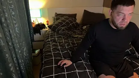 KarlAndKlara webcam model stream image