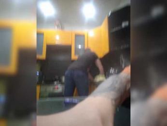 TilyTily webcam model stream image