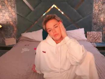 pleasurewecouple webcam model stream image