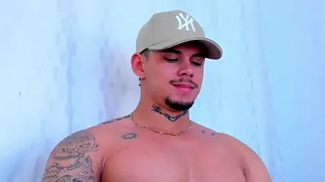 NoahhBrown webcam stripchat model stream image