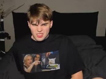 simonwnl webcam model stream image