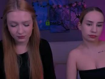 playful_sophie webcam model stream image