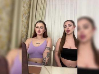 two-beauties webcam model stream image