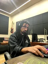 FavelaDaddyCum webcam model stream image