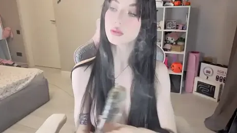 Aliceblush webcam model stream image