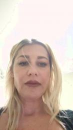 evakisimovareal webcam model stream image