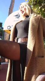 evakisimovareal webcam model stream image