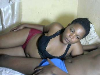 NuruSweet webcam model stream image