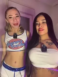 Littlebunny21 webcam stripchat model stream image