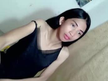 yannafucks webcam model stream image