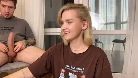 Adelovenick webcam model stream image