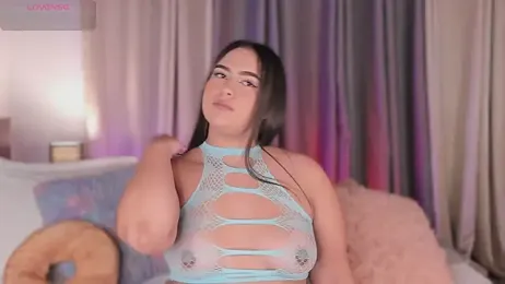 lynda_west webcam model stream image