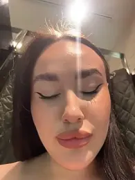 KiraSunshine webcam stripchat model stream image