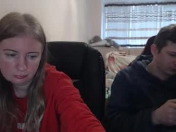 jenisandpeter webcam model stream image