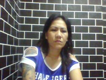 Rarra webcam model stream image