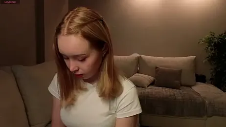 TheolaLonghofer webcam model stream image