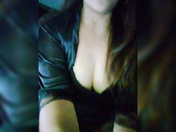 Cassandra12 webcam model stream image