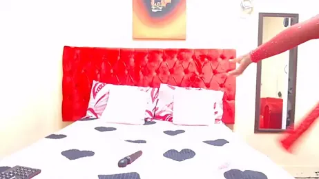 GiantClitHopex webcam model stream image