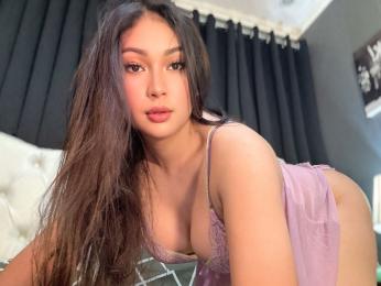 SaucyMia webcam livejasmin model stream image