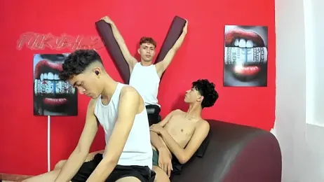 AVENGER_BOYS2026 webcam stripchat model stream image