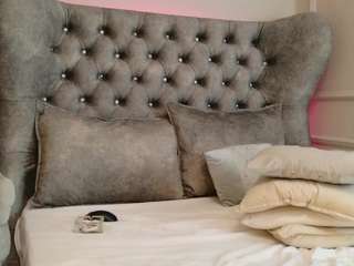 meganxdesire webcam model stream image