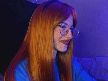 HeyAlise webcam model stream image