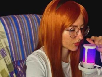 HeyAlise webcam model stream image