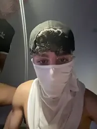 HitShelf webcam stripchat model stream image