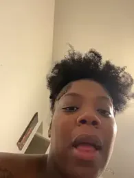 cumformedada webcam model stream image