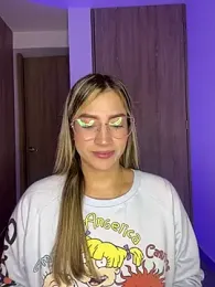 Issabela_G1 webcam model stream image