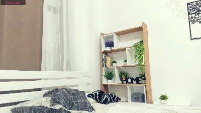 El1s_well webcam model stream image