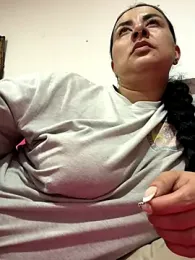 Abril_Luv webcam model stream image