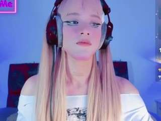 mystic-kitty webcam camsoda model stream image